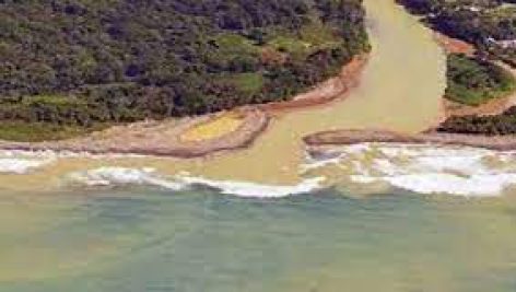 تحقیق در مورد جابجايی رسوبات عمود بر ساحل و پروفيل توسعه يافته