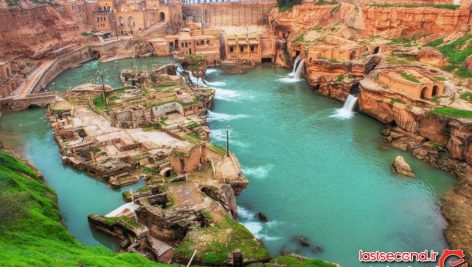 بناهاي آبي