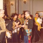 گذشته و حال جمشيد آموزگار