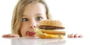 تعادل انرژی، فعالیت بدنی و چاقی در کودکان