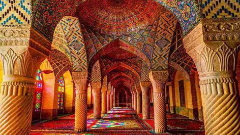 تحقیق در مورد فرم ها و نقش های نمادین در مساجد ایران